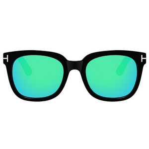 Classic Lenses Wooden Framed Sunglass